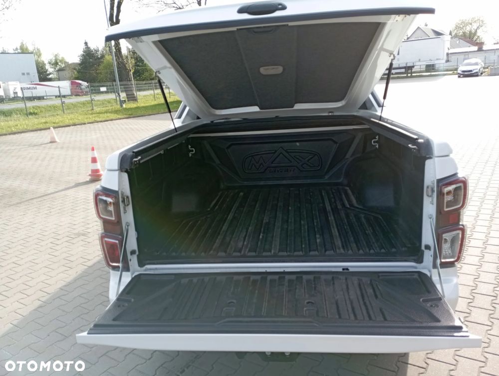 Isuzu D-Max 1.9 DC LSE - 11