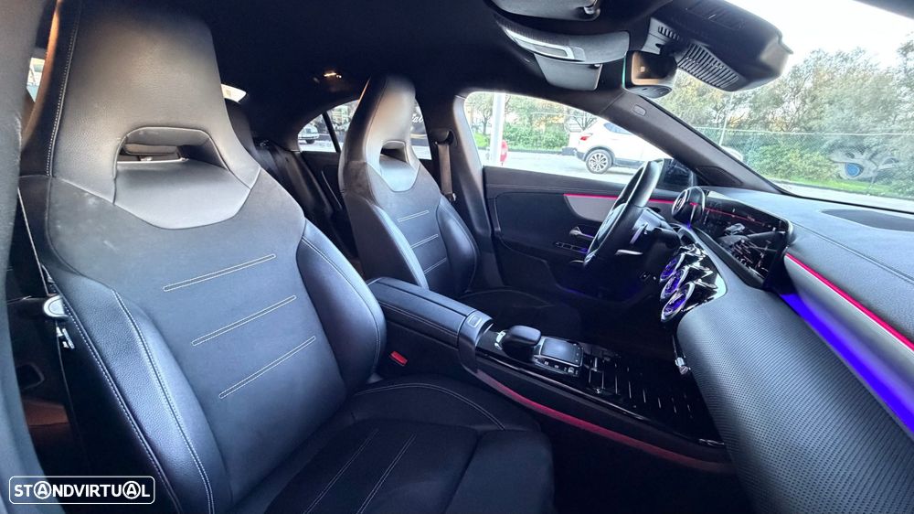 Mercedes-Benz CLA 250 e AMG Line - 14