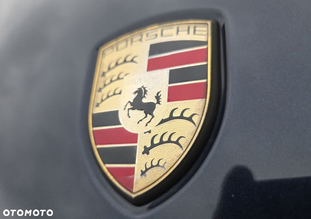 Porsche Cayenne Platinum Edition - 11