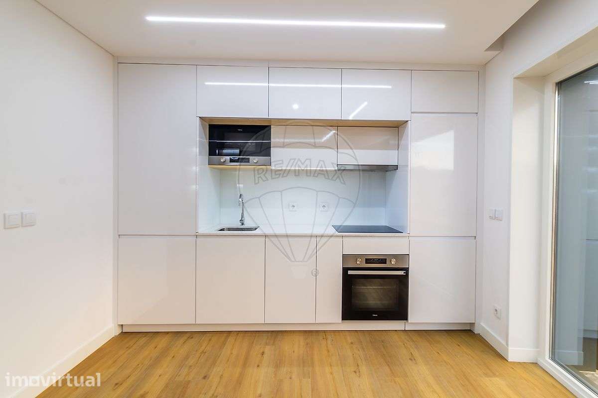 Apartamento T1 para venda - Grande imagem: 2/18