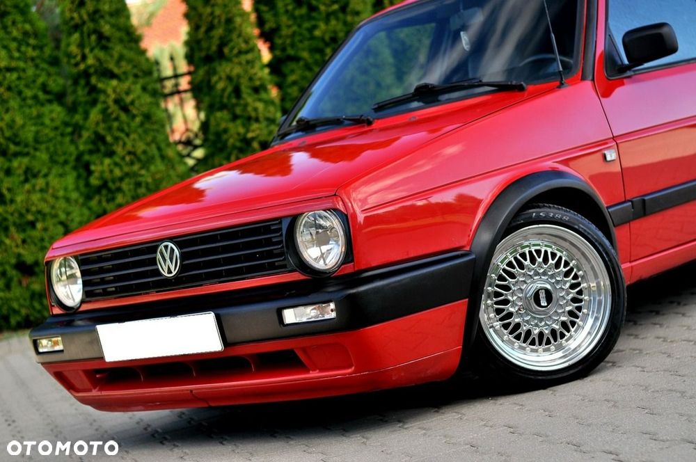 Volkswagen Golf - 27