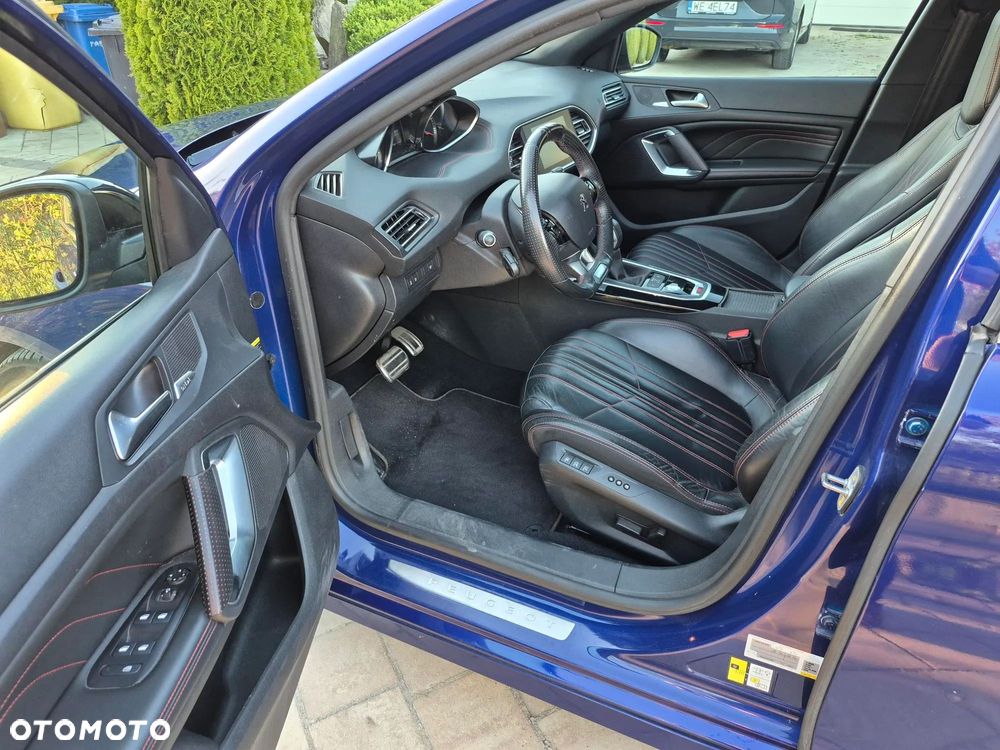 Peugeot 308 PureTech 130 EAT6 Stop & Start GT-Line Edition - 19