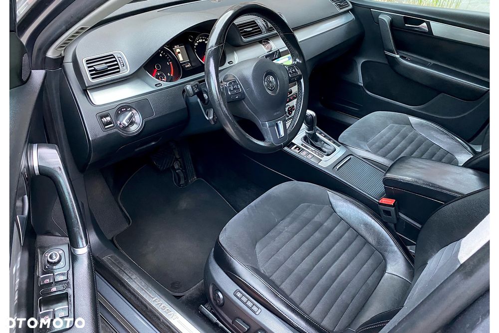 Volkswagen Passat 2.0 TDI DSG BlueMotion Technology Highline - 26
