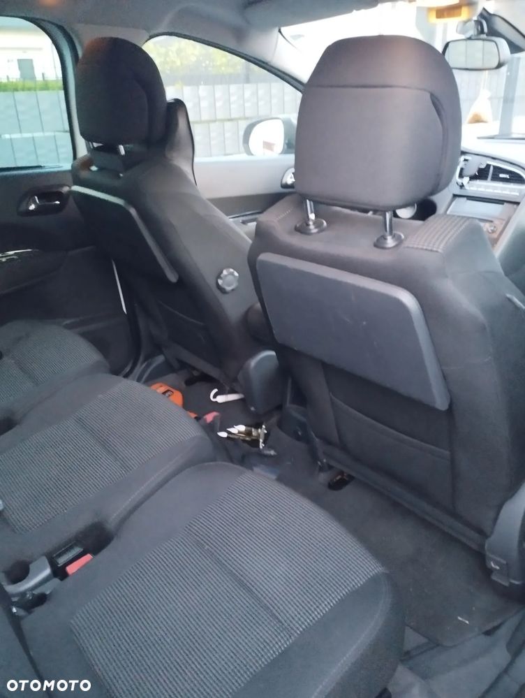 Peugeot 5008 155 THP Automatik Premium - 10