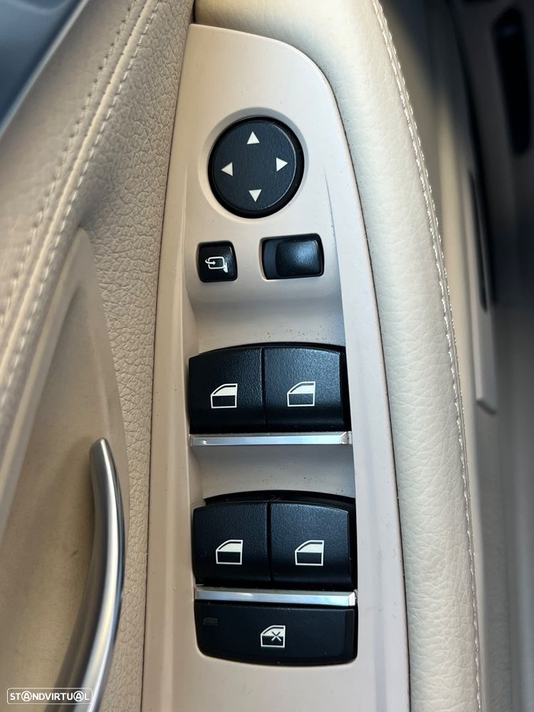 BMW 535 d Line Modern Auto - 40