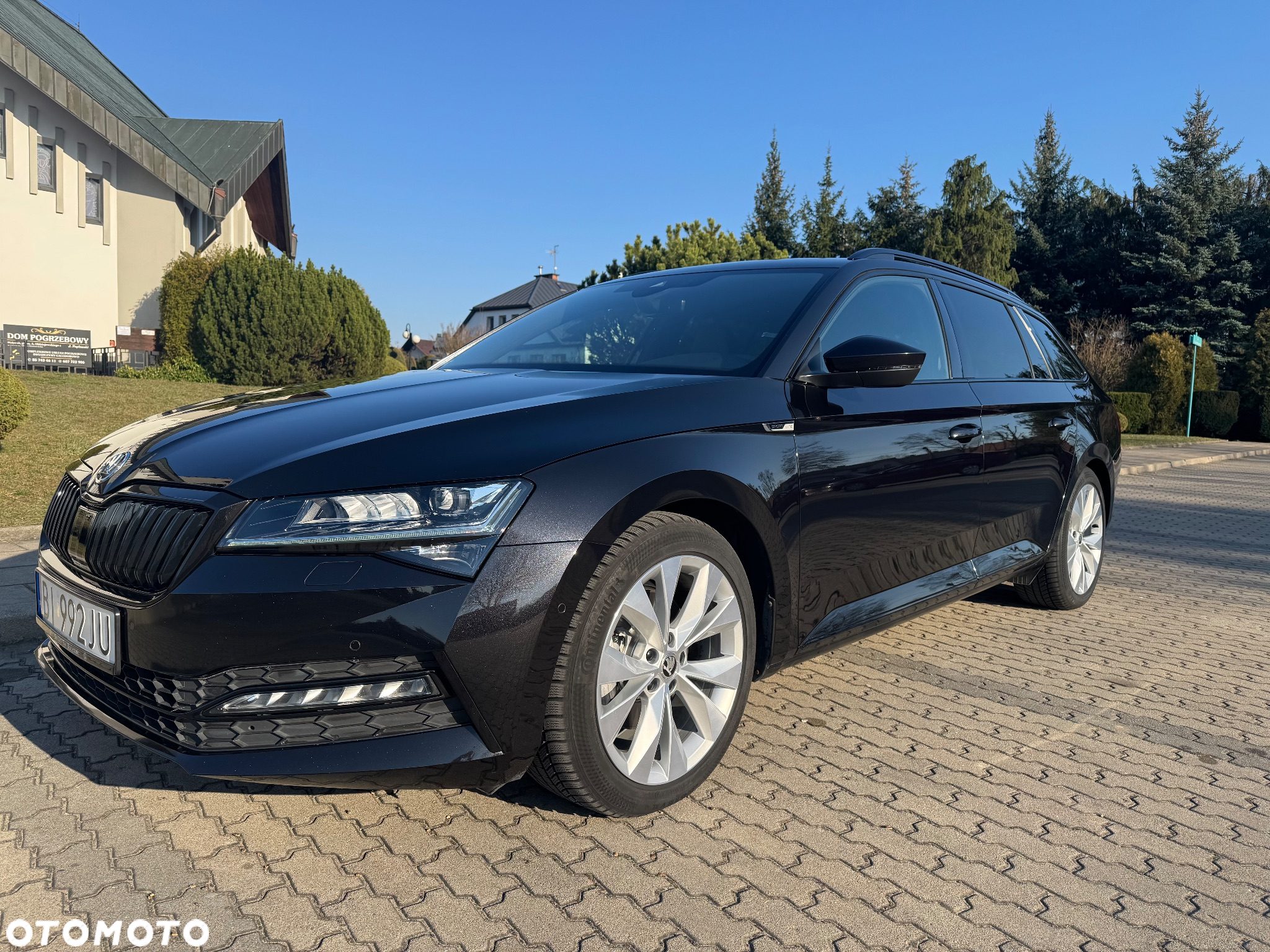 Skoda Superb 2.0 TDI SCR 4x4 Sportline DSG - 3
