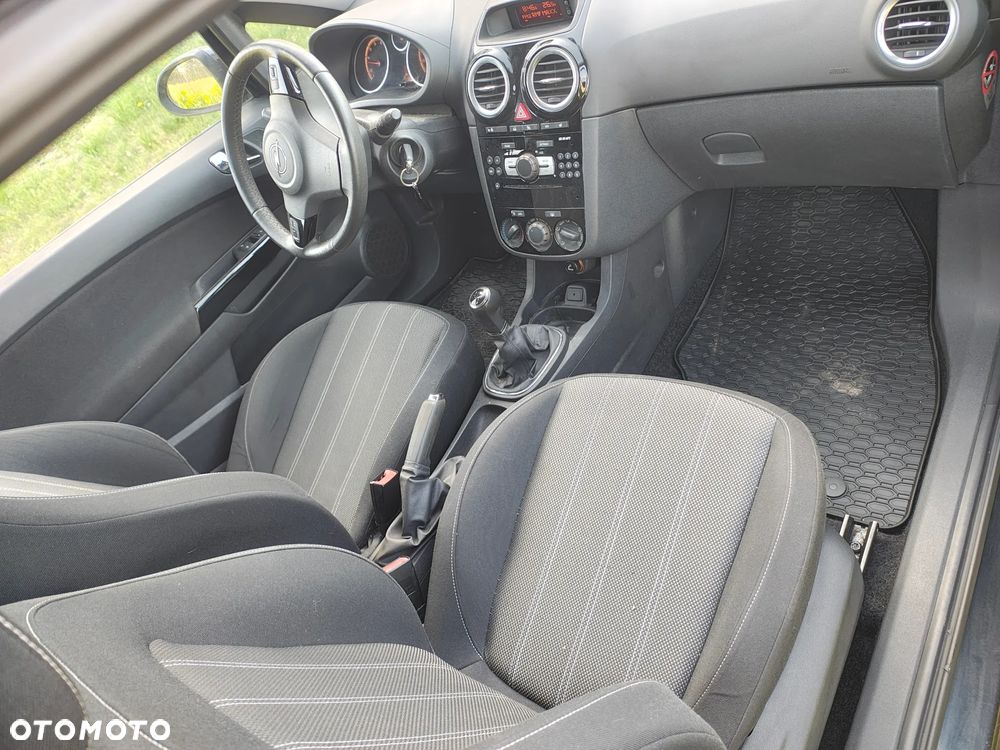 Opel Corsa - 5