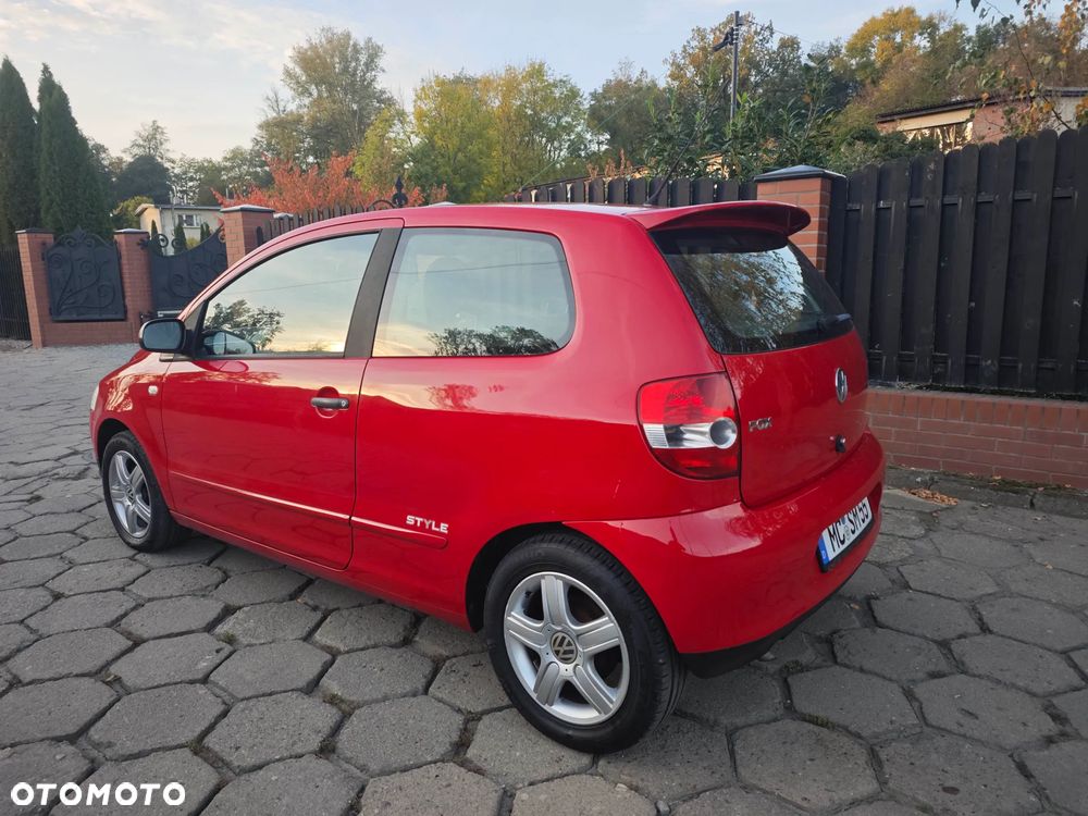 Volkswagen Fox - 12