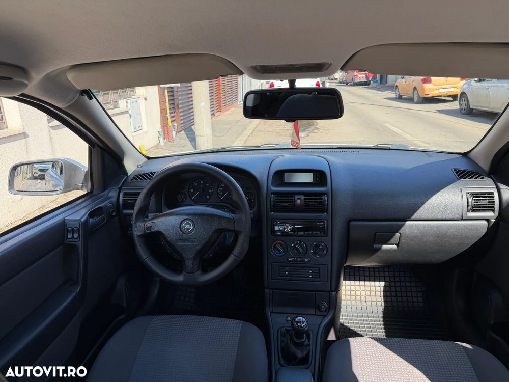 Opel Astra 1.7 CDI Enjoy - 9