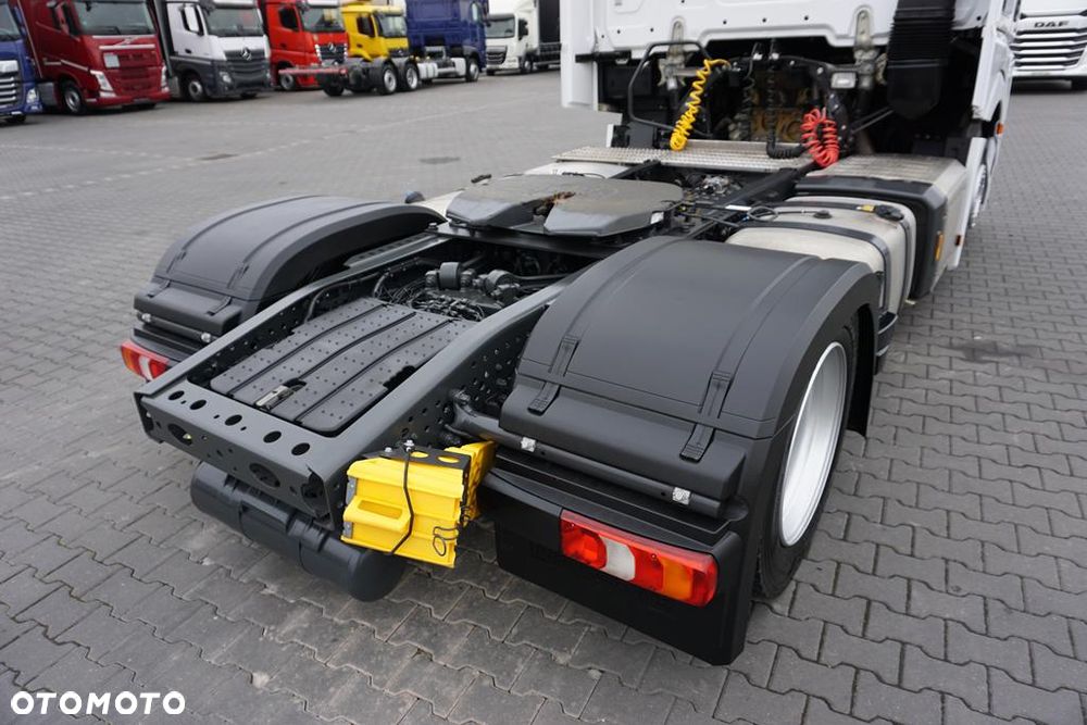 Mercedes-Benz ACTROS / 1845 / E 6 / MP 5 / ACC / MEGA / LOW DECK / RETARDER / BIG SPACE - 26