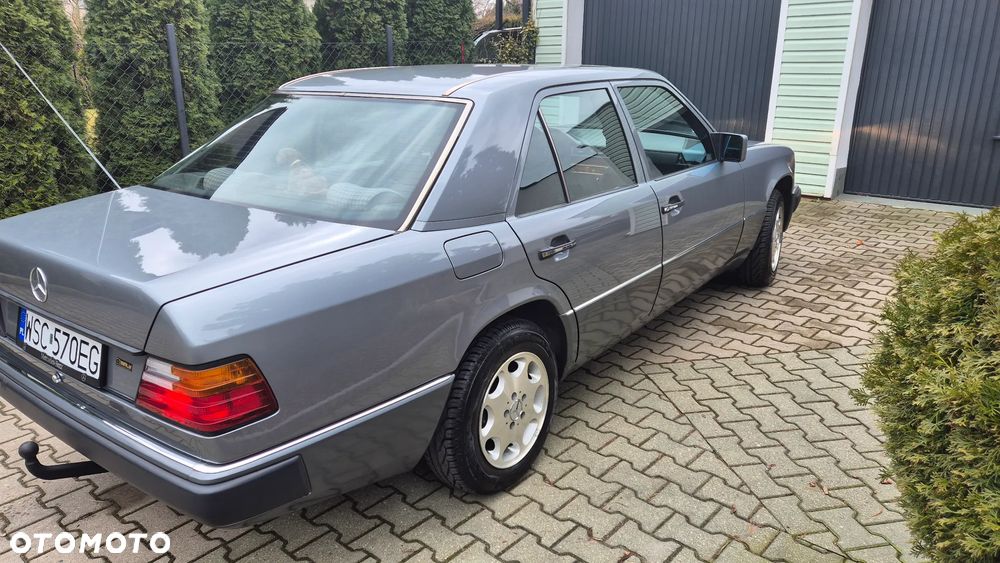 Mercedes-Benz W124 (1984-1993) - 8