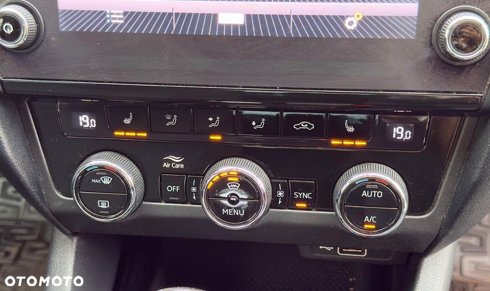 Skoda Octavia - 32