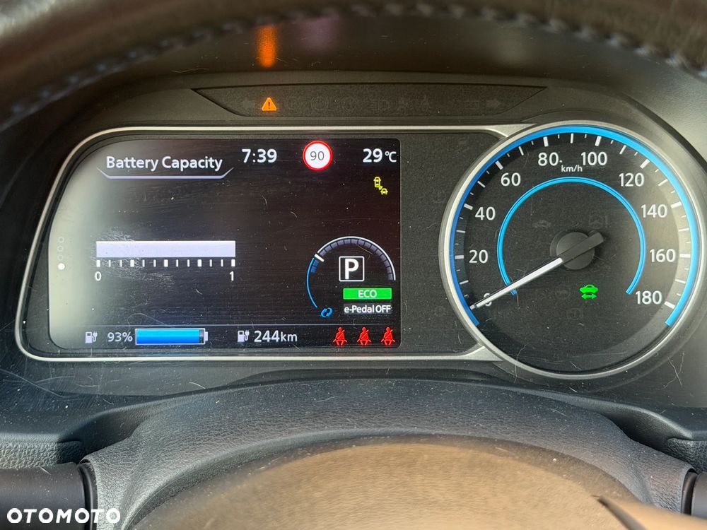 Nissan Leaf 40kWh Tekna - 12
