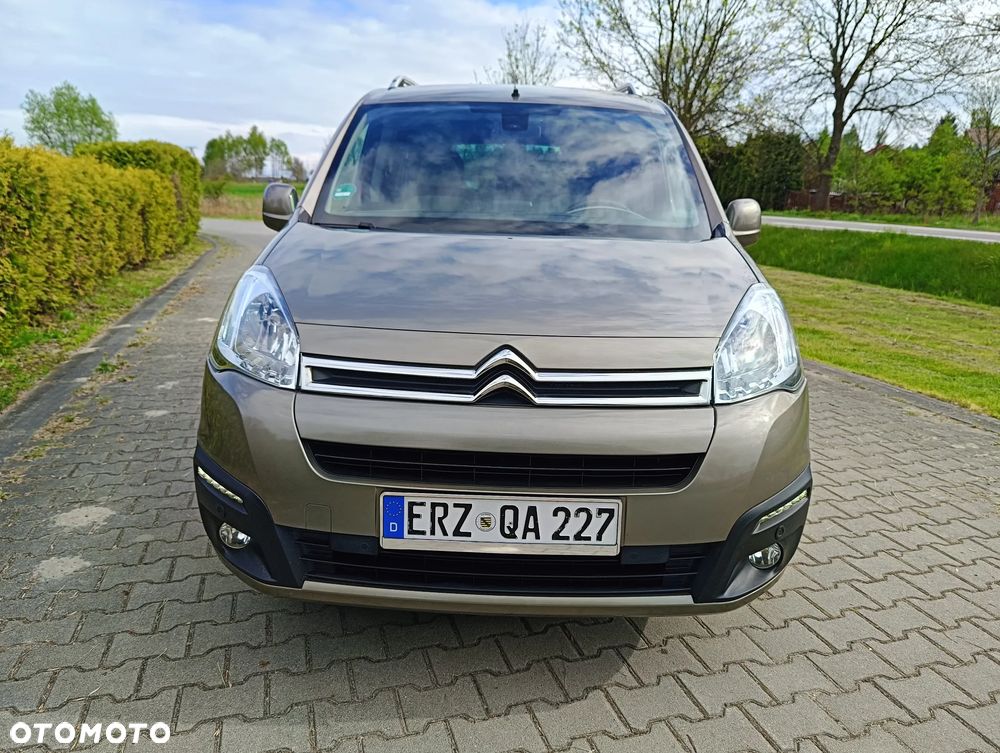 Citroën Berlingo Multispace BlueHDi 100 FEEL - 24