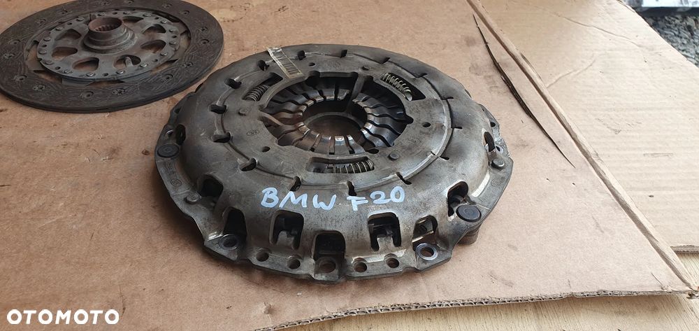 Sprzęgło kompletne koło tarcza docisk dwumas dwumasa BMW I F20 1.6 7621180 7614325 - 4
