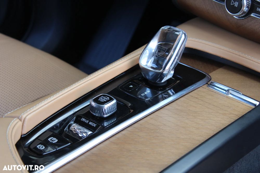 Volvo XC 90 B5 MHEV AWD 7 locuri Inscription - 12