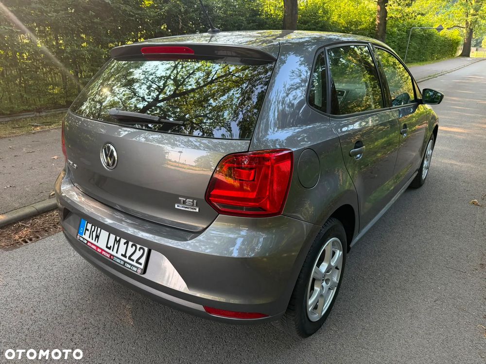 Volkswagen Polo 1.2 TSI Blue Motion Technology Lounge - 4