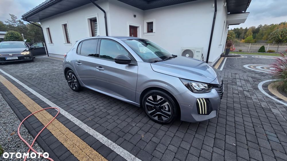 Peugeot 208 2025 photo 4