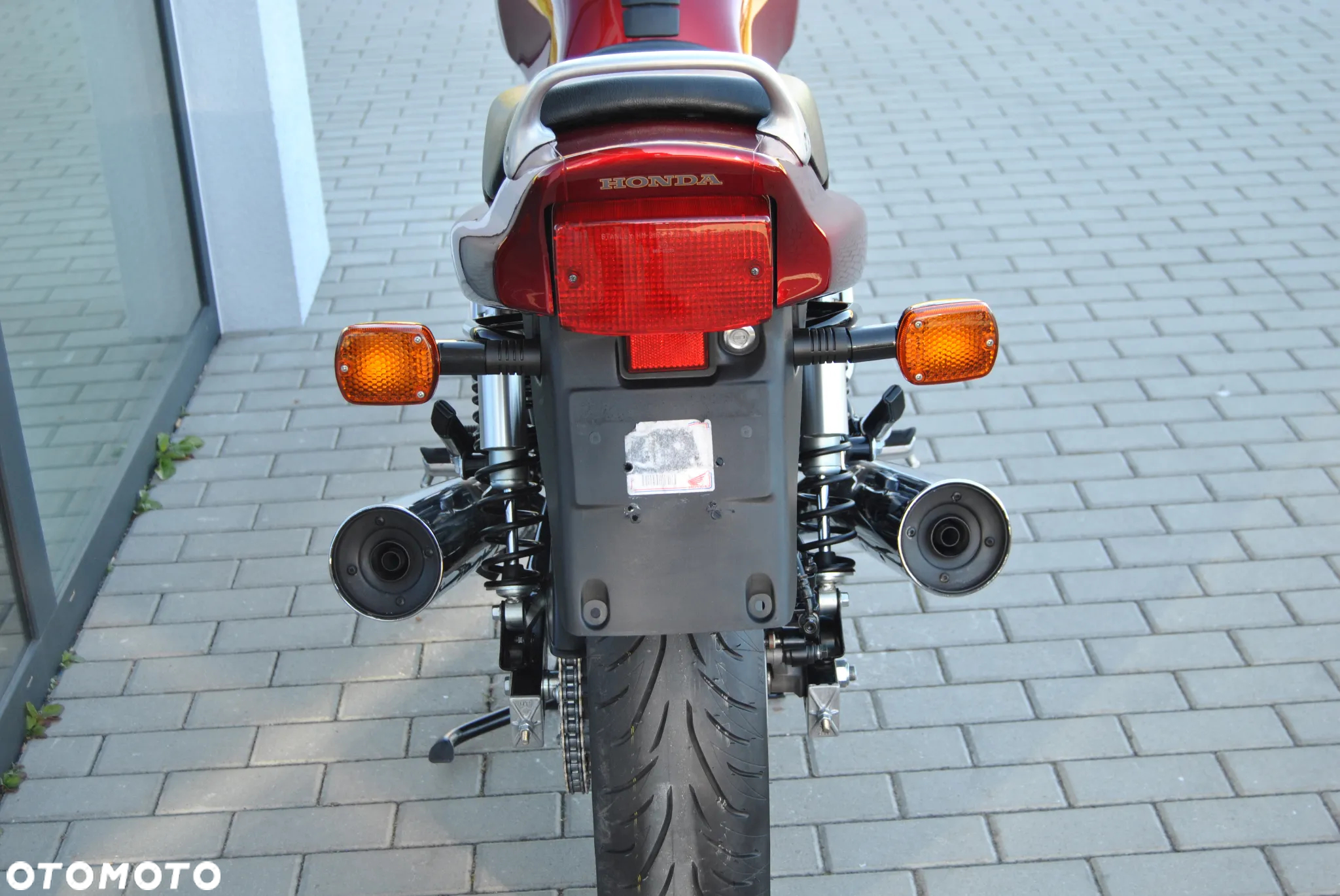 Honda CB - 8