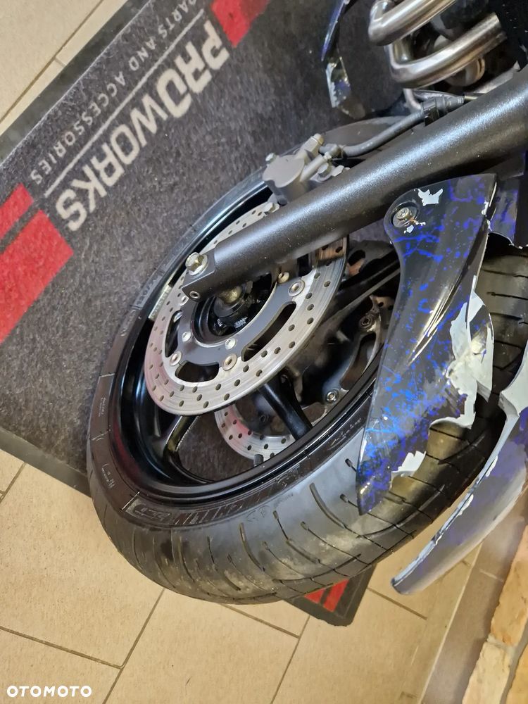 Yamaha XJ - 33