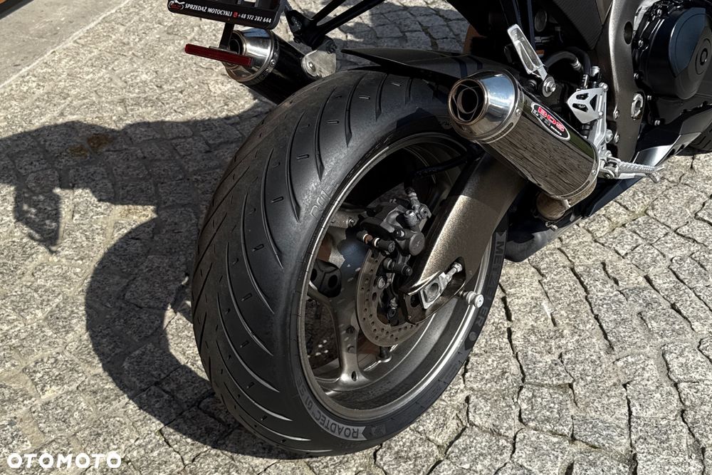 Suzuki GSX-R - 11
