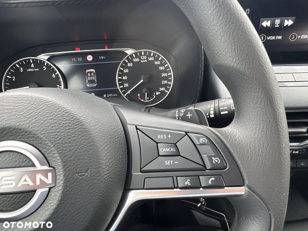 Nissan Juke 1.0 DIG-T Acenta DCT - 17