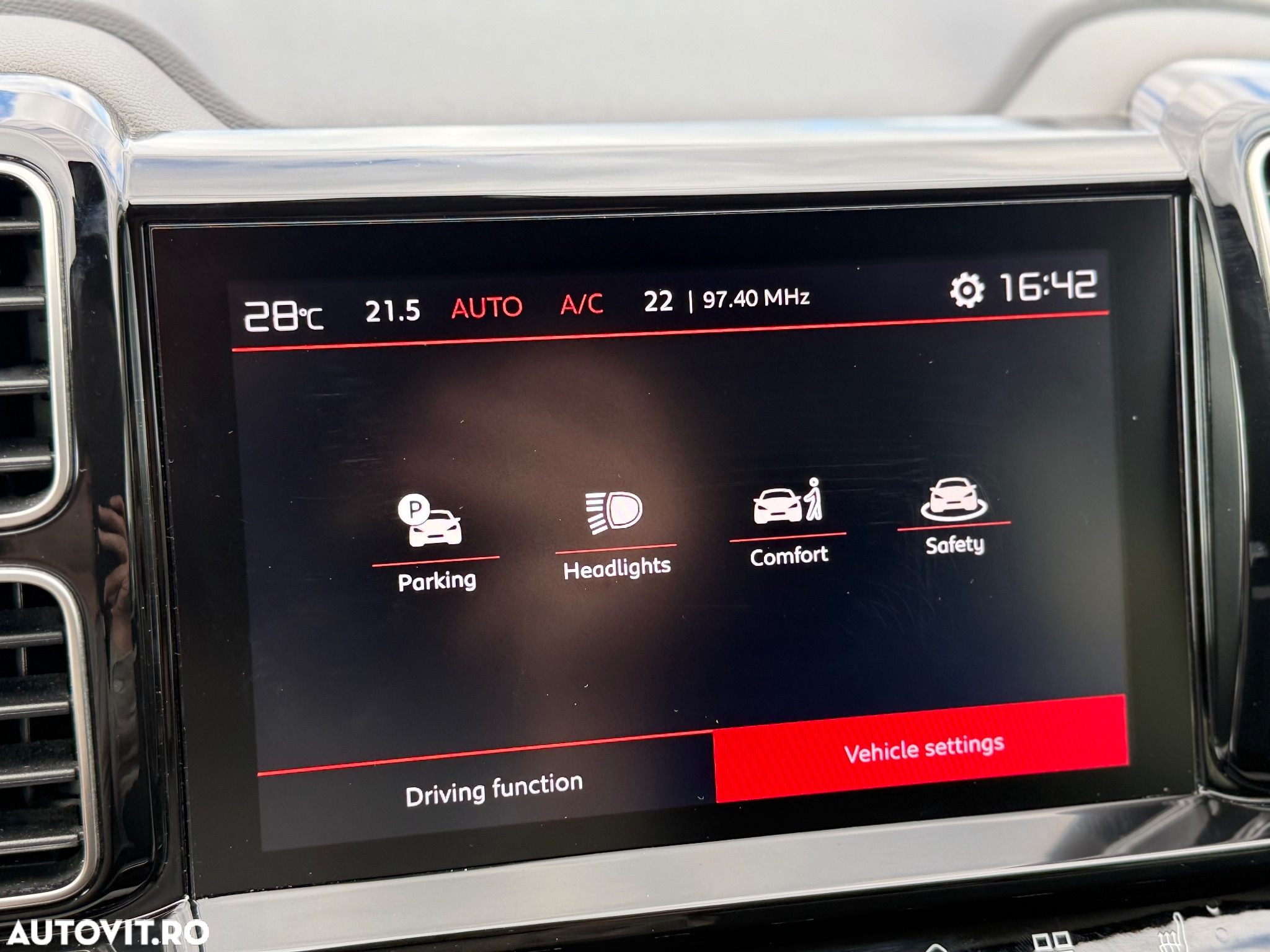 Citroën C5 Aircross 1.5 BlueHDi 130 S&S EAT8 Feel Pack - 24