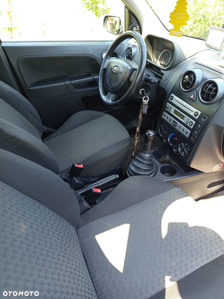 Ford Fusion 1.4 TDCI Ambiente - 5