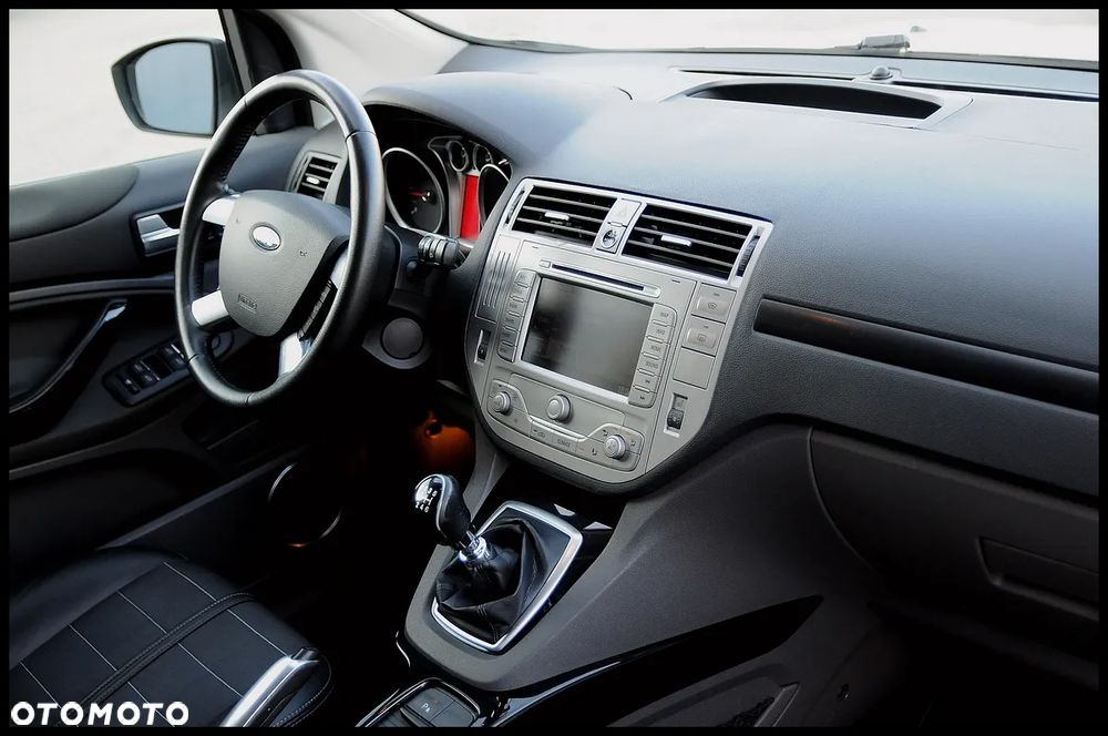 Ford Kuga 2.0 TDCi Titanium - 27