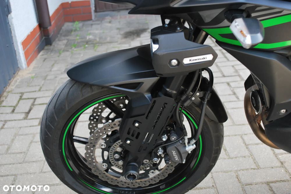 Kawasaki Versys 650 - 19