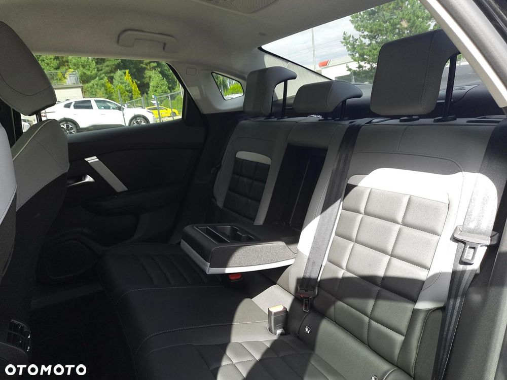 Citroën C4X 1.2 mHEV Max eDCT6 - 16