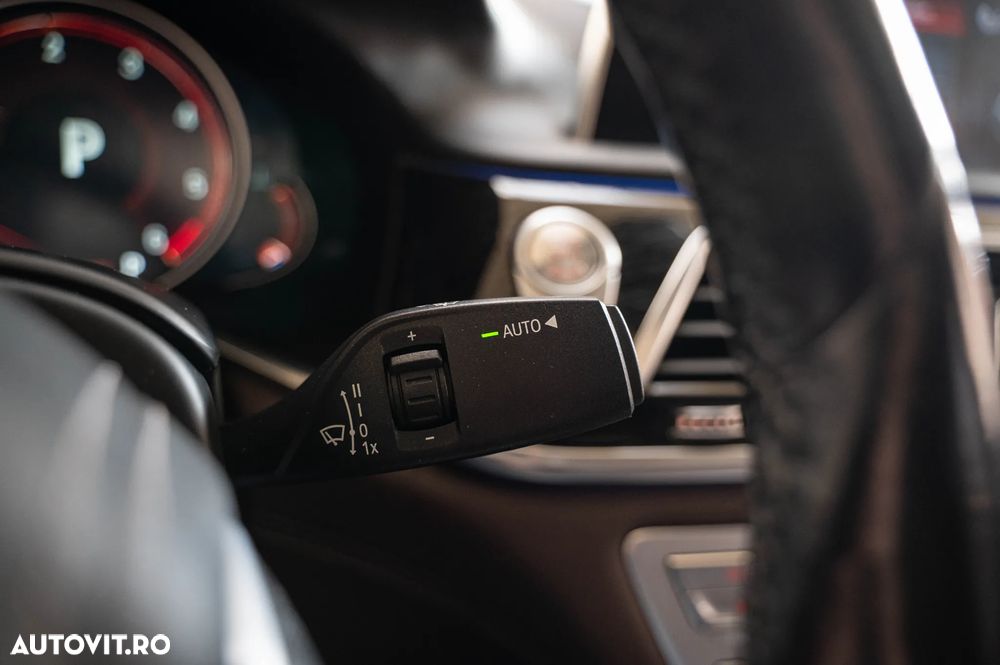 BMW Seria 7 750Ld xDrive - 26