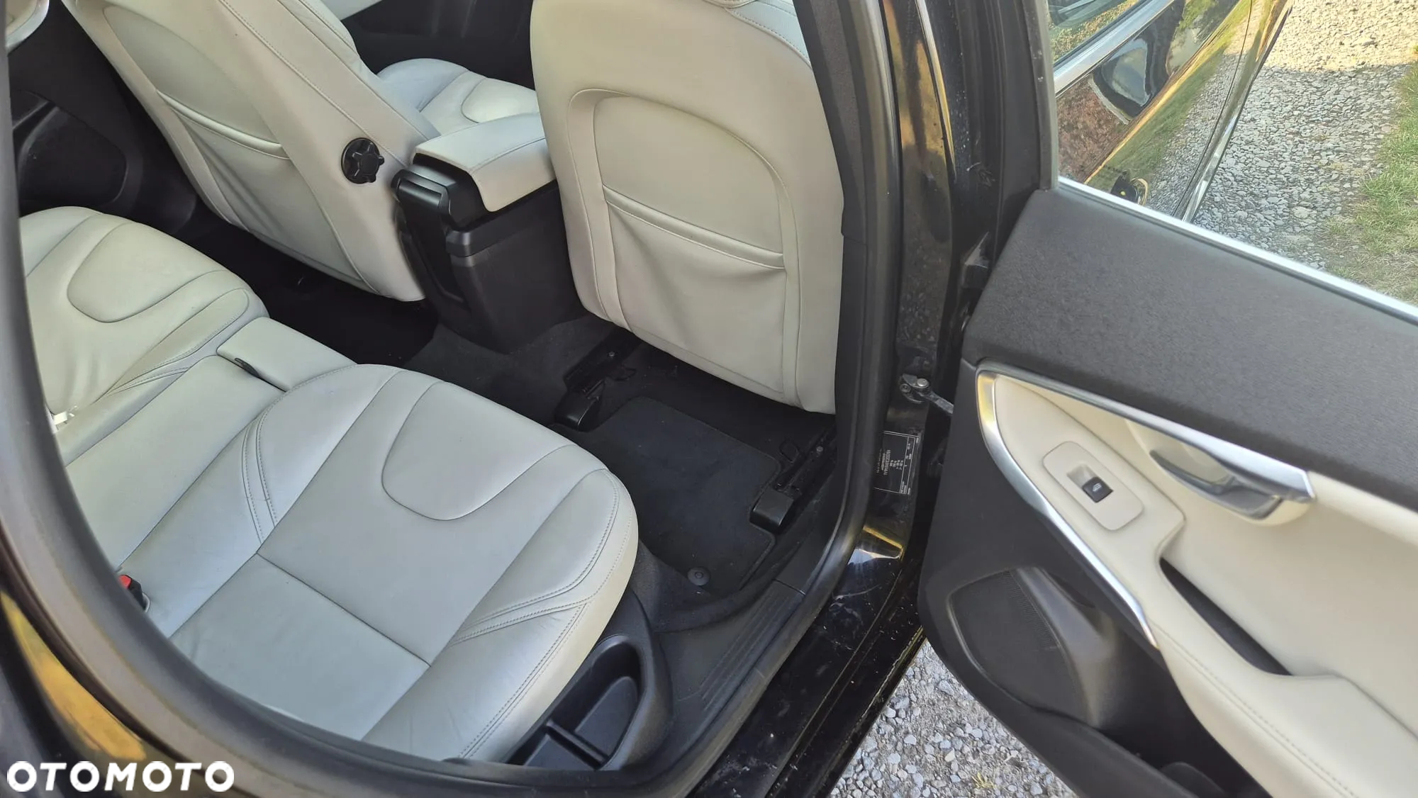 Volvo V40 - 16