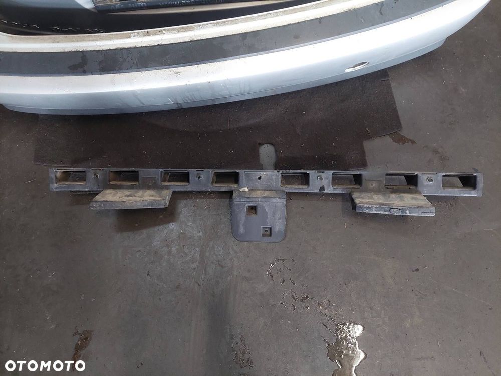 KOMPLETNY TYŁ KLAPA BAGAŻNIKA ZDERZAK TYŁ LAMPY FORD C-MAX I MK1 03 - 4