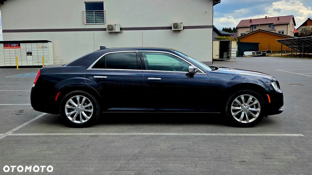 Chrysler 300C - 9