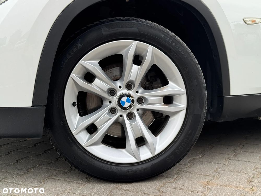 BMW X1 sDrive18d - 12
