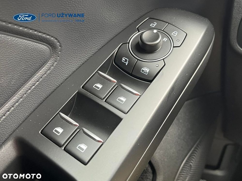 Ford Focus 1.0 EcoBoost mHEV ST-Line X - 26