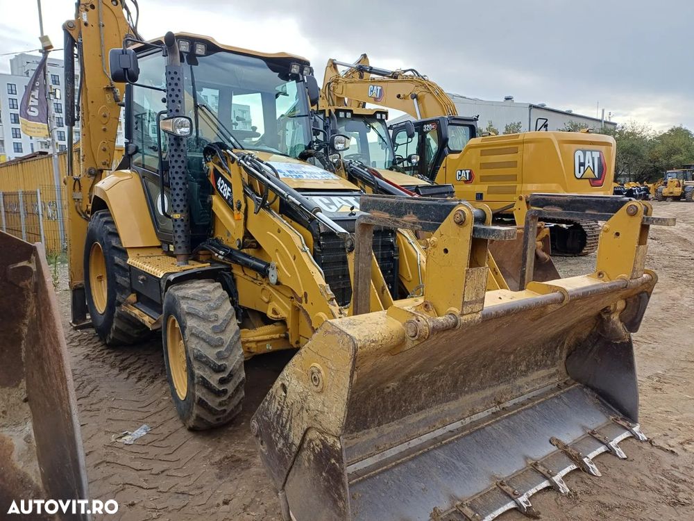 Caterpillar CAT 428 F2 Buldoexcavator - 2