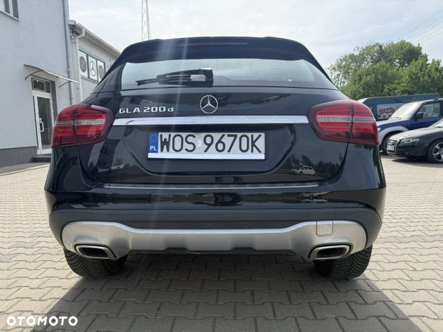 Mercedes-Benz GLA 200 (CDI) d 7G-DCT - 5