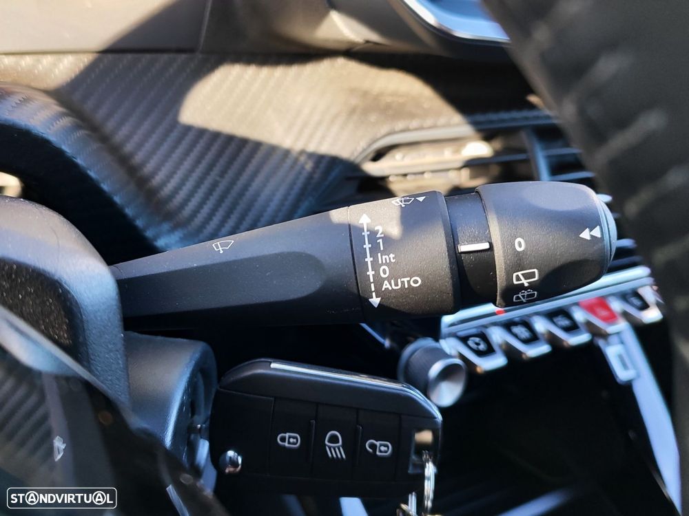 Peugeot 2008 1.2 PureTech Style - 22