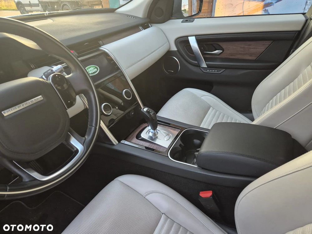 Land Rover Discovery Sport 2.0 D180 HSE - 13