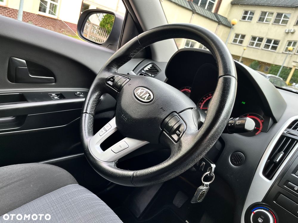 Kia Ceed 1.4 CVVT Attract - 30