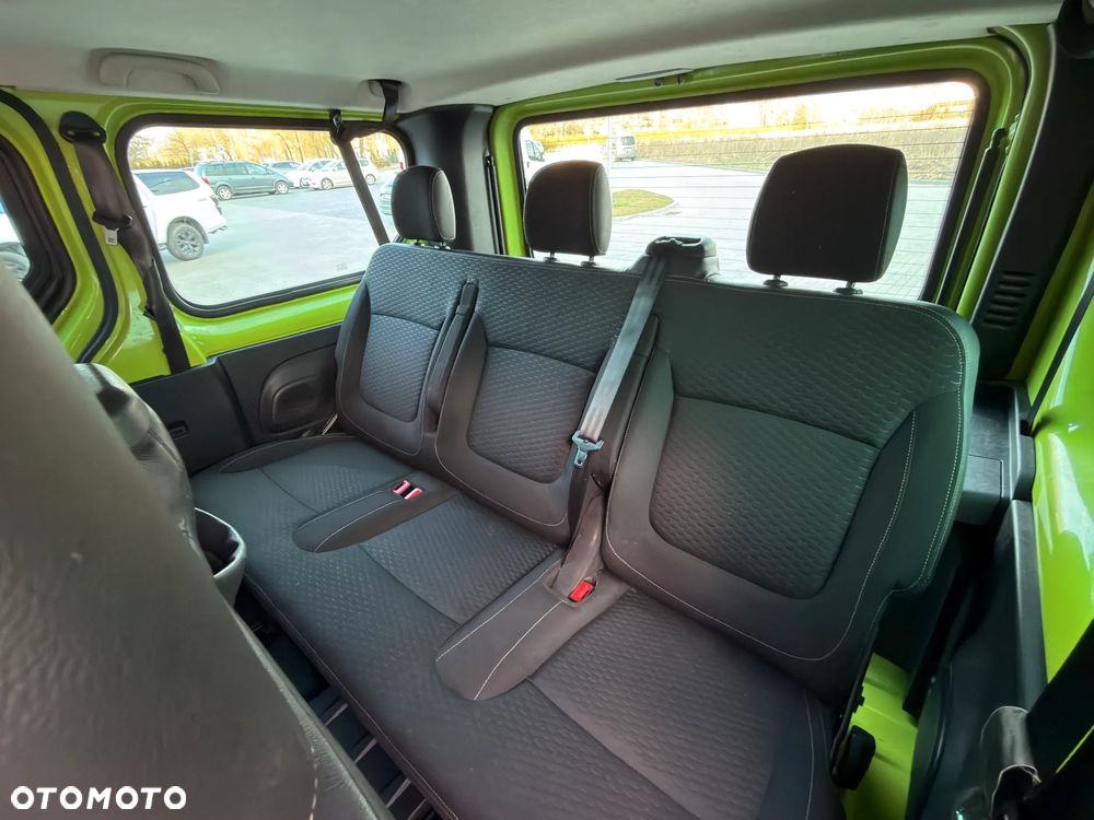 Opel Vivaro L2H1 2,9t Essentia Business - 22
