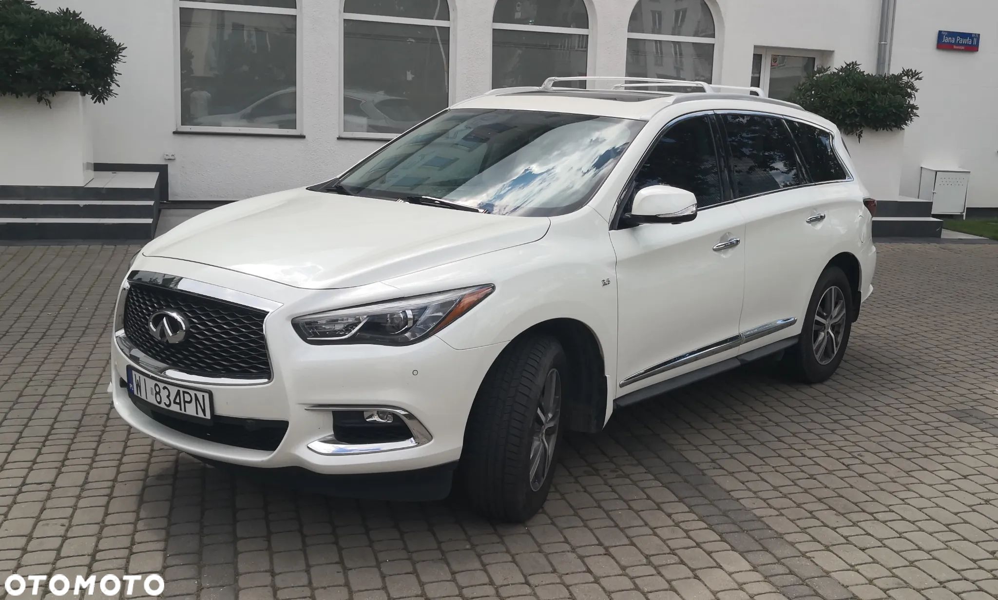 Infiniti QX60 3.5 Hi-Tech - 1