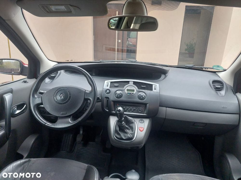Renault Scenic 1.9 dCi Alize - 3