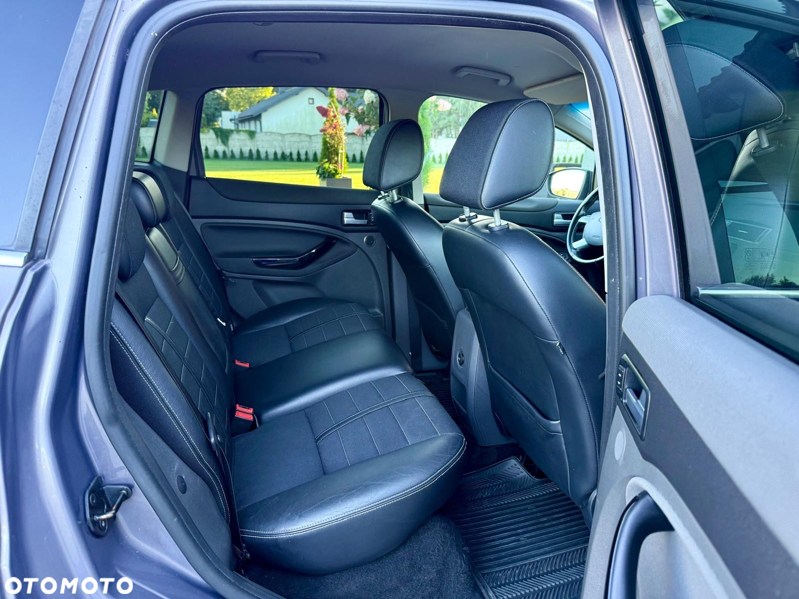 Ford Kuga 2.0 TDCi 4x4 Titanium - 22