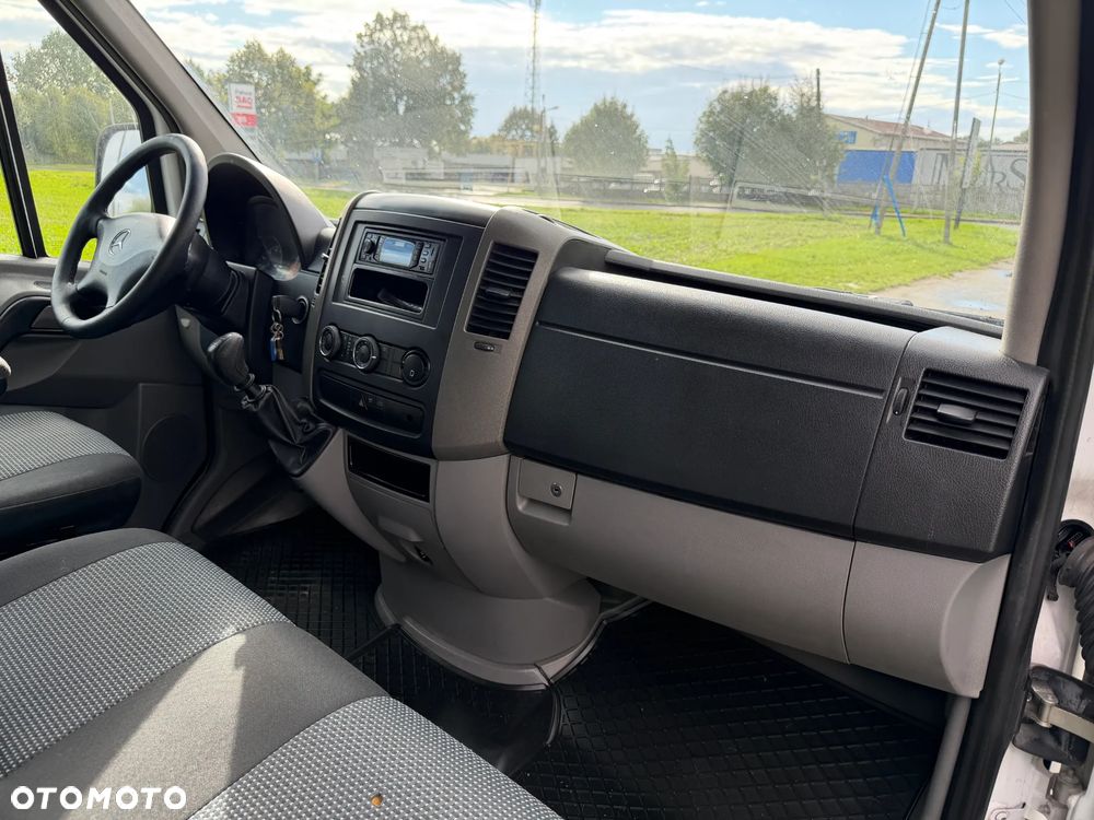 Mercedes-Benz Sprinter 513 CDi * 2.2 / 130KM * Kontener - Chłodnia * Rama do zabudowy * - 31