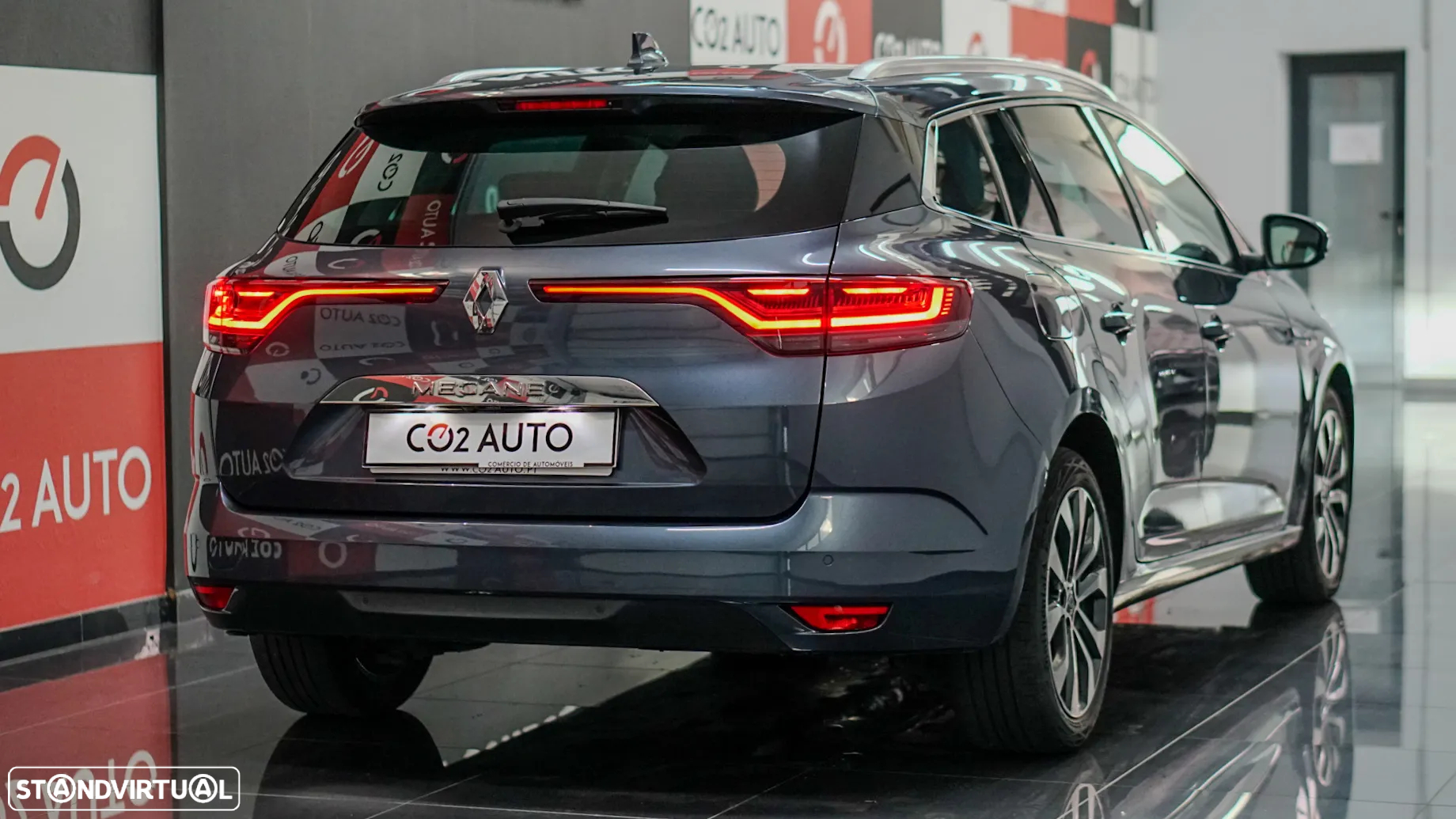 Renault Mégane Sport Tourer 1.5 Blue dCi Intens EDC - 4
