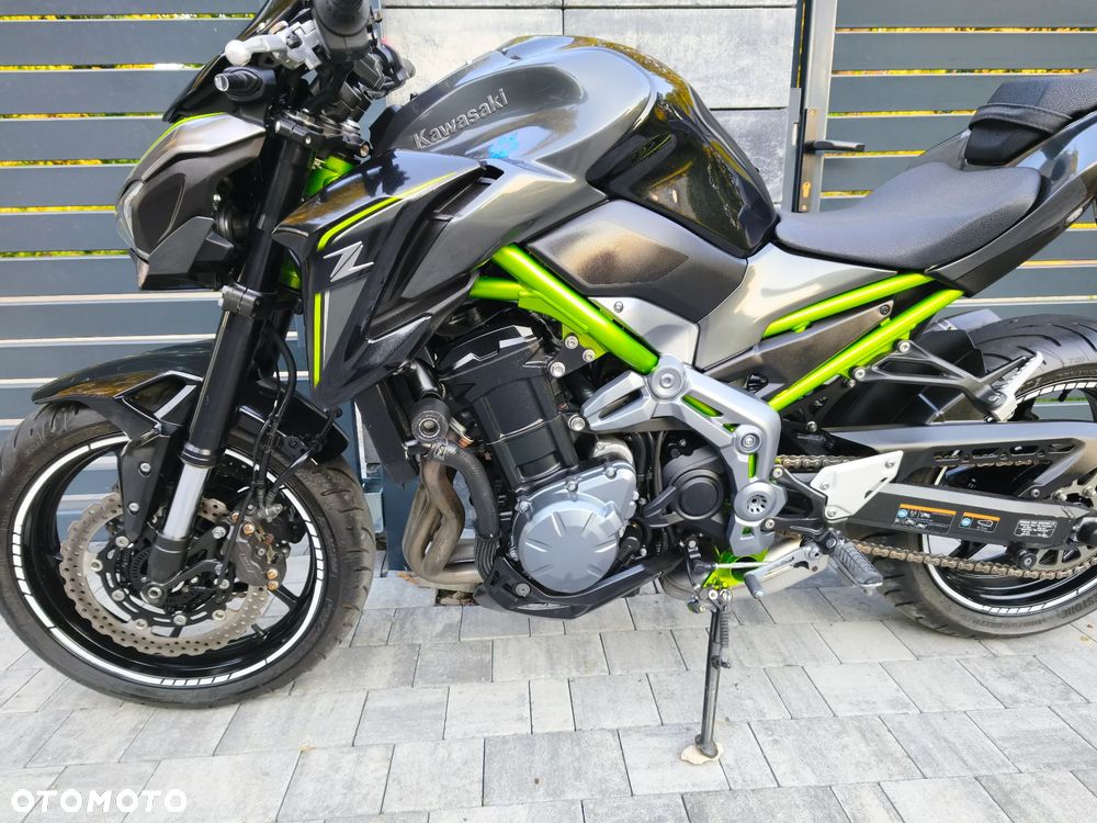 Kawasaki Z 900 - 35