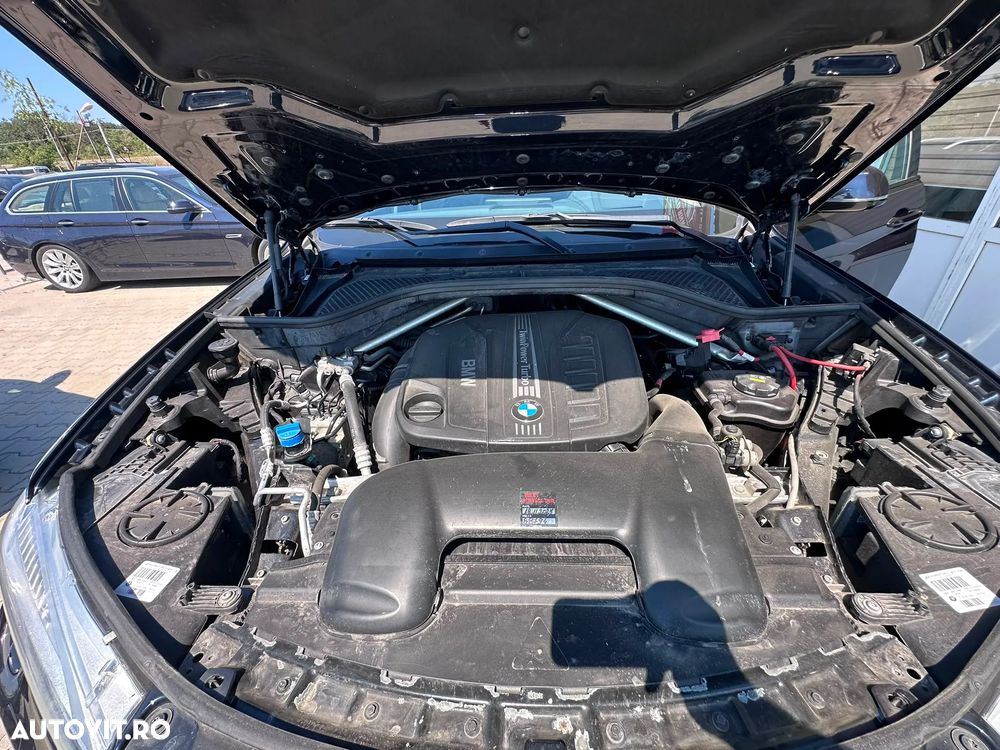 BMW X6 - 33